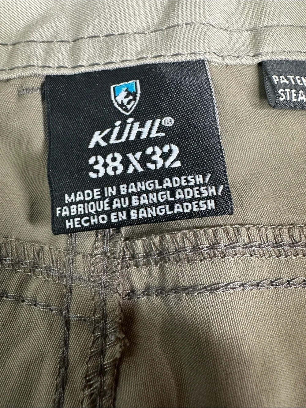 Kuhl Men’s Renegade Convertible Cargo Pants. Size 38 X 32.